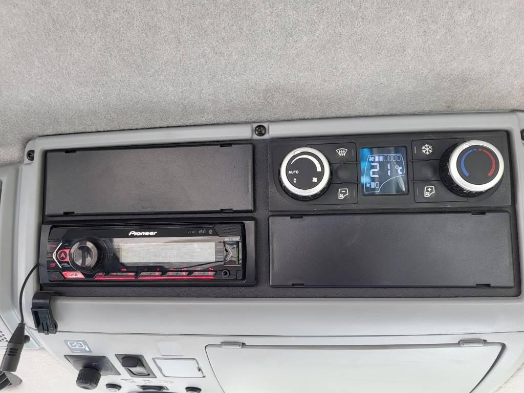 Valtra N 174 Versu SmartTouch Traktorit