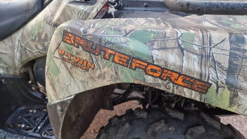 Kawasaki Brute Force 750 Mönkijät