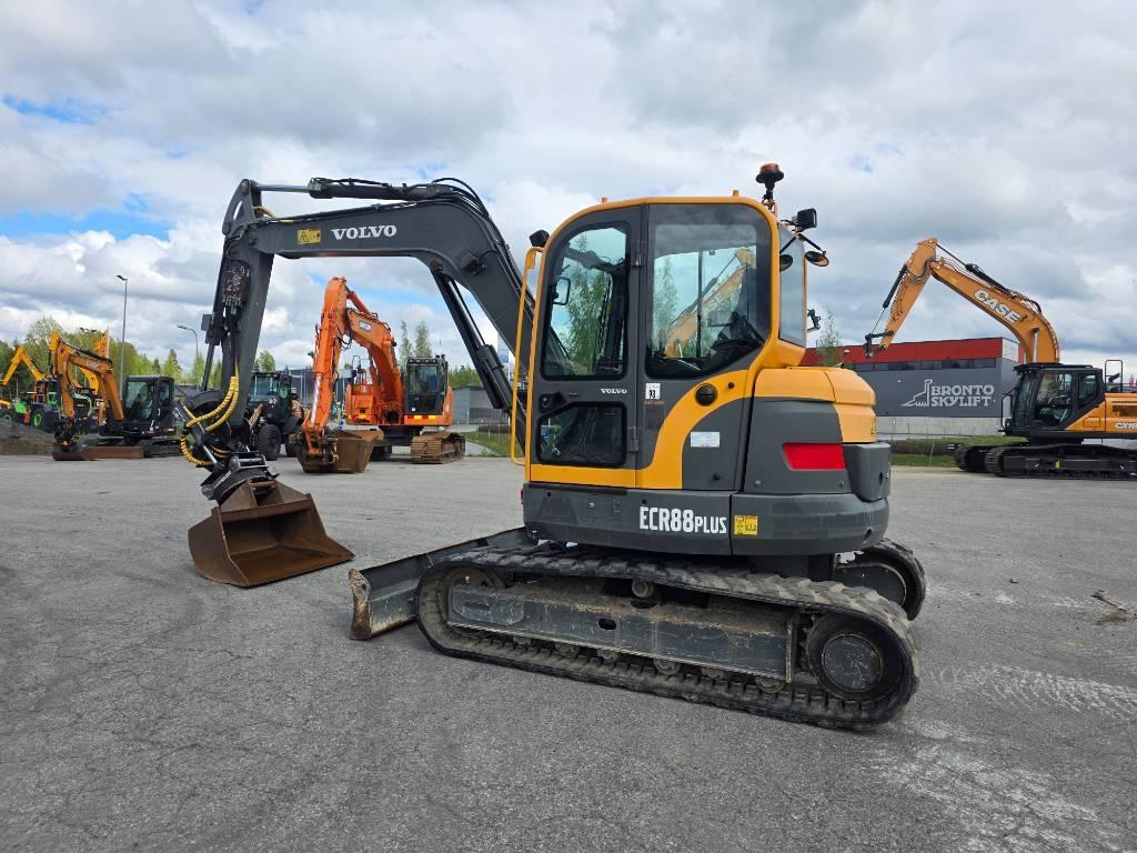 Volvo ECR 88 PLUS,  MYYTY MYYTY Midikaivukoneet 7t - 12t