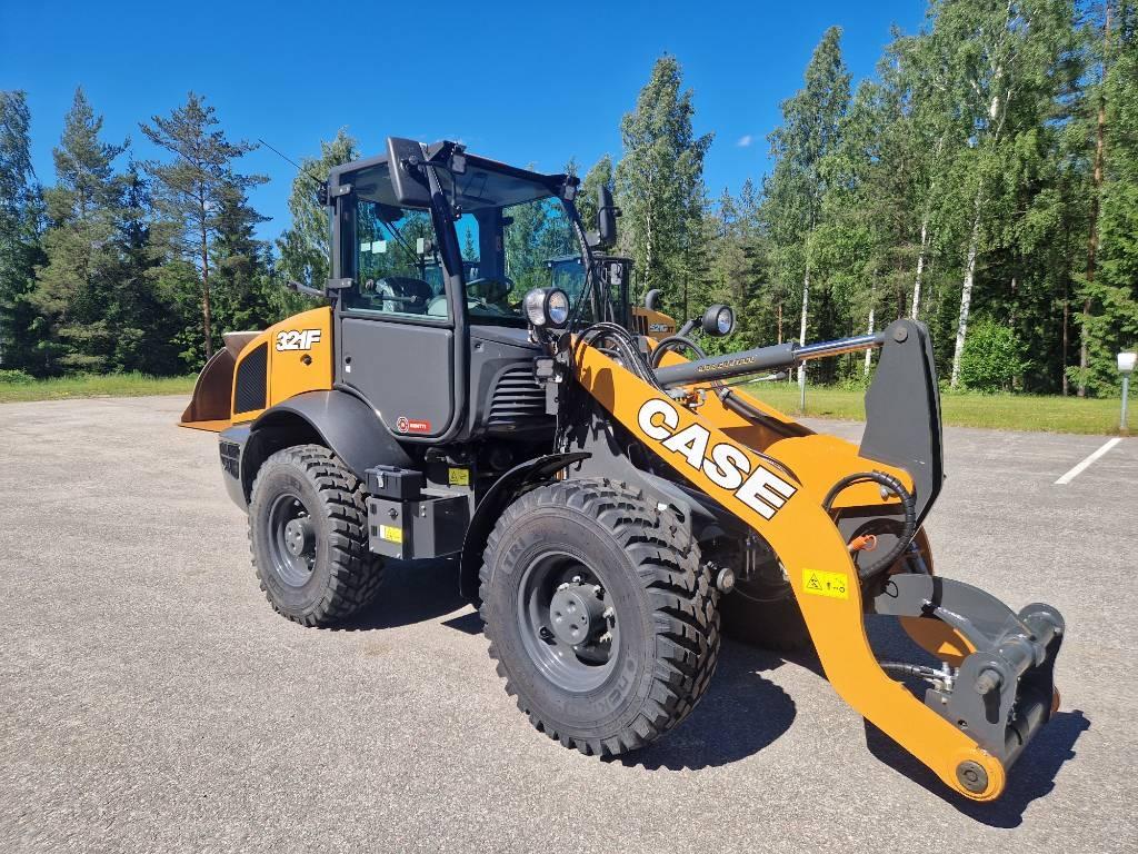 CASE 321 F Evolution Pyöräkuormaajat