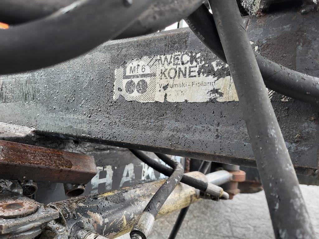 Hakki 2400 Metsäperävaunut