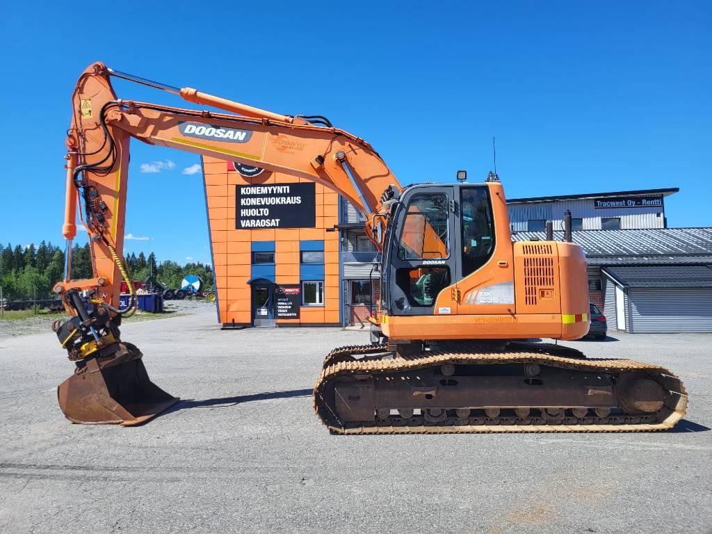 Doosan DX 235 LCR Telakaivukoneet